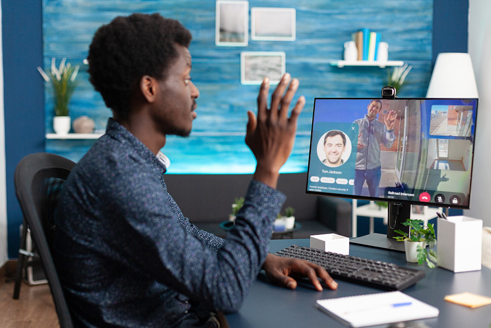 VirCierge - Virtual Concierge - remote professional manages door‑entry